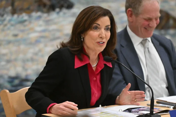 governor-kathy-hochul-attends-mta-99294942-1